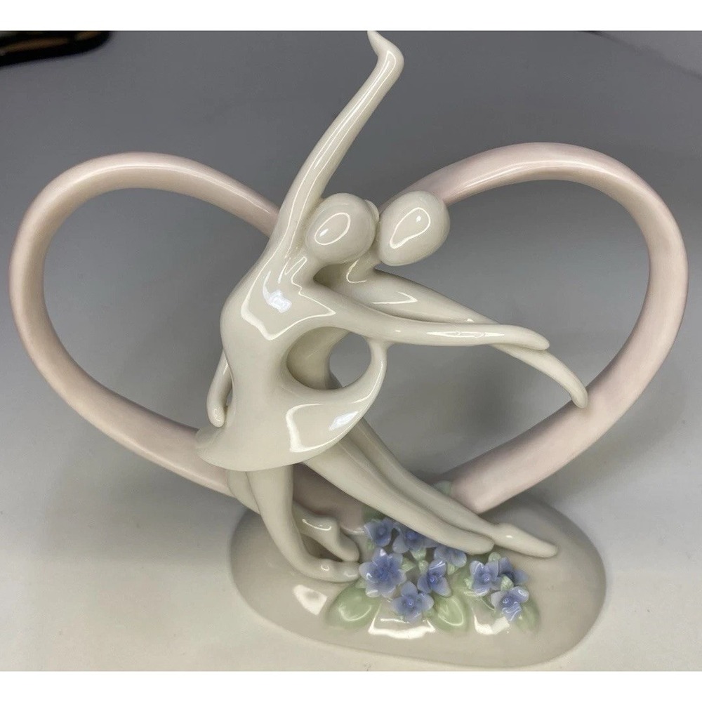 ballet Dancing figurine French style high-quality porcelain Fleur Collection
